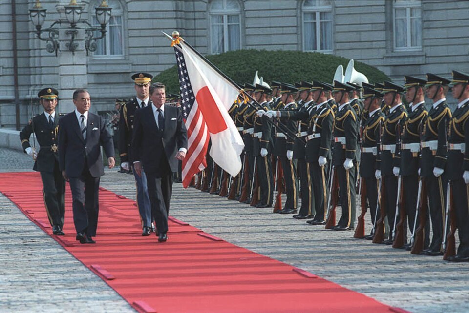 President Reagan and Prime Minister Nakasone arrival ceremony, 06 May 1986.